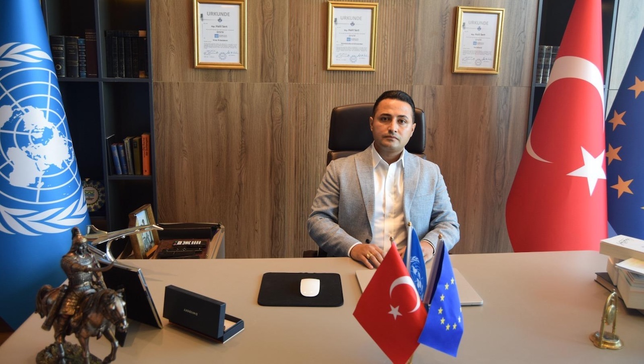 Dmw Uluslararası Diplomatlar Birliği Başkan Yardımcısı Halil Sert