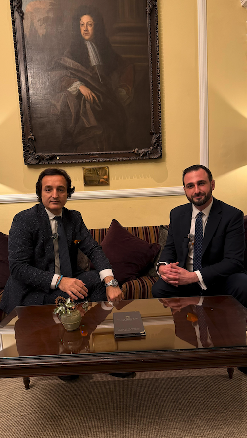 Enfield Belediyesi Muhalefet Alessandro Georgiou