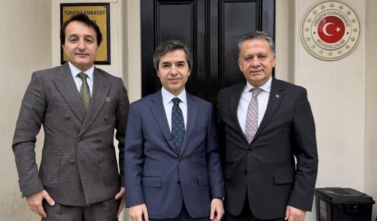 Küresel Gazeteciler Konseyi, Londra’da Buyukelci