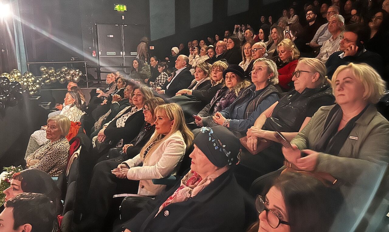 Konseri Izleyenler 2