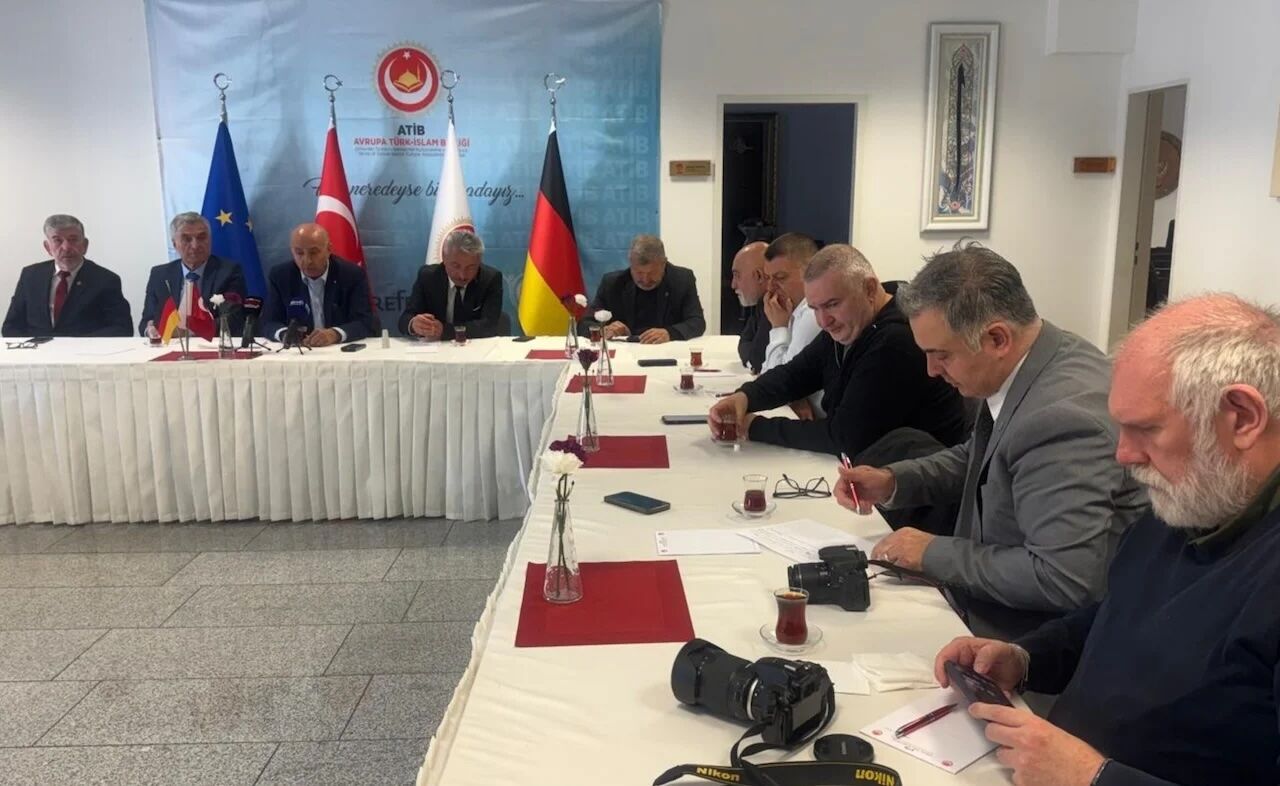 Avrupa Turk Islam Birligi 1.Jpg