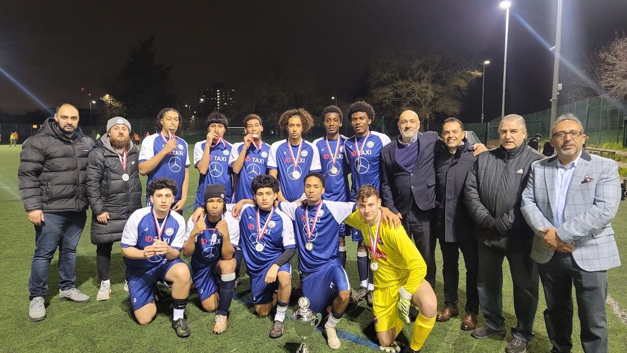 Bülent Ecevit Türk Okulu Şampiyon 1-1