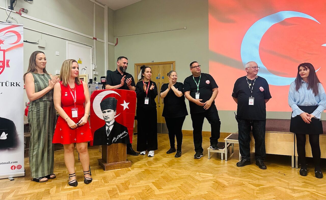 Enfield Bölgesinde Atatürk Coşkusu 4