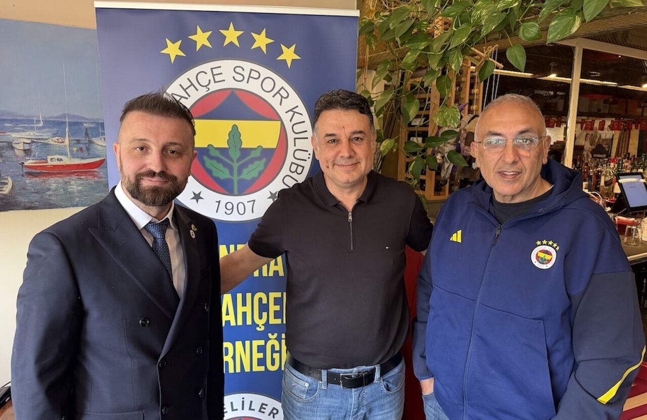 Londra Fenerbahceliler Dernegi 23 Nisan Kutlaması Halil Engin Sertoglu