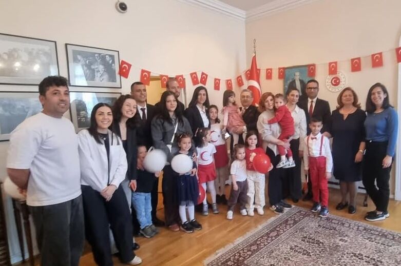 Türkiye Cumhuriyeti Londra Başkonsolosluğu 1-1