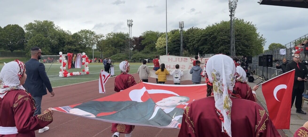 Londra 19 Mayıs Ataurk 1 5