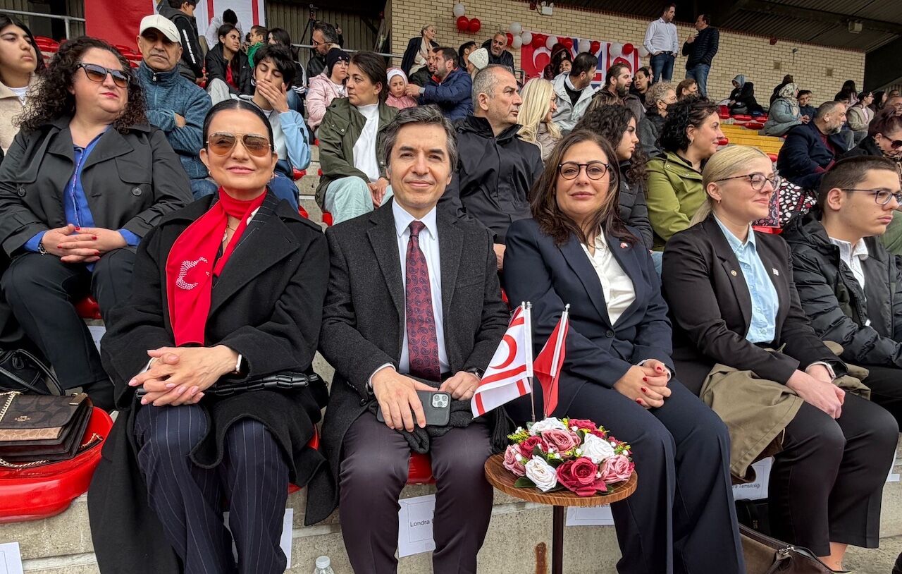 Londra’da 19 Mayıs Coşkusu Yaşandı 6