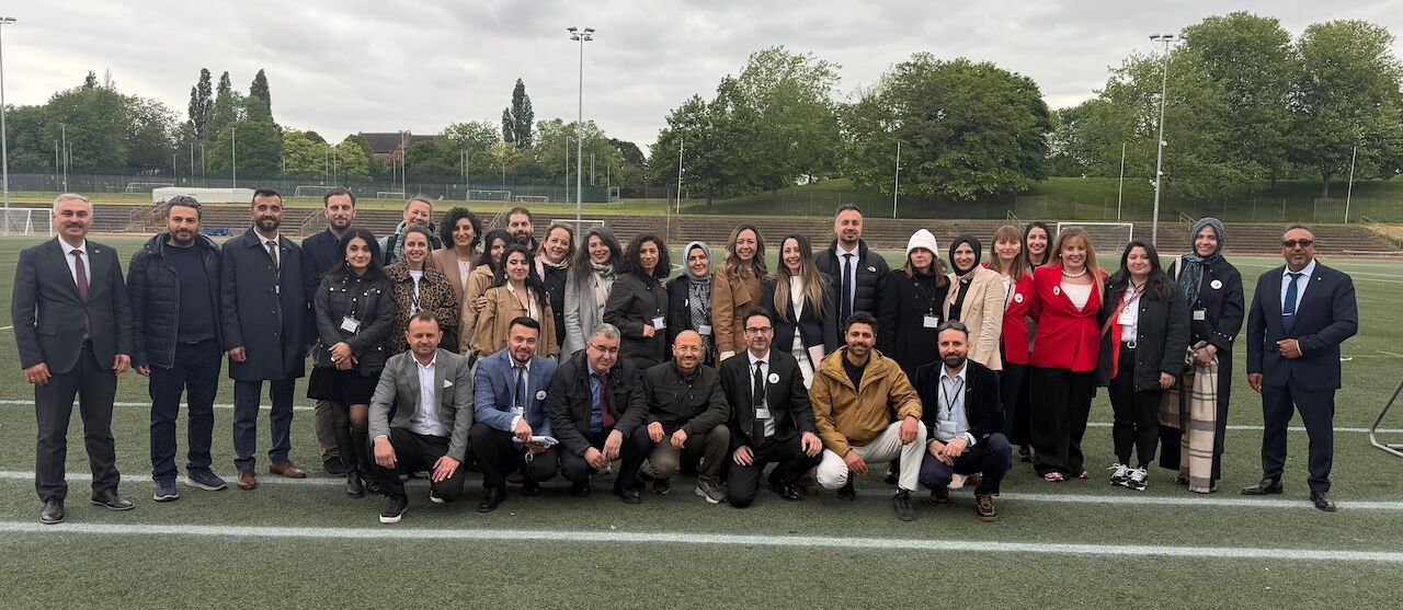 Londra’daki 19 Mayıs Etkinliğinde Kortej Yürüyüşü, Atatürk Kupası Finali 3
