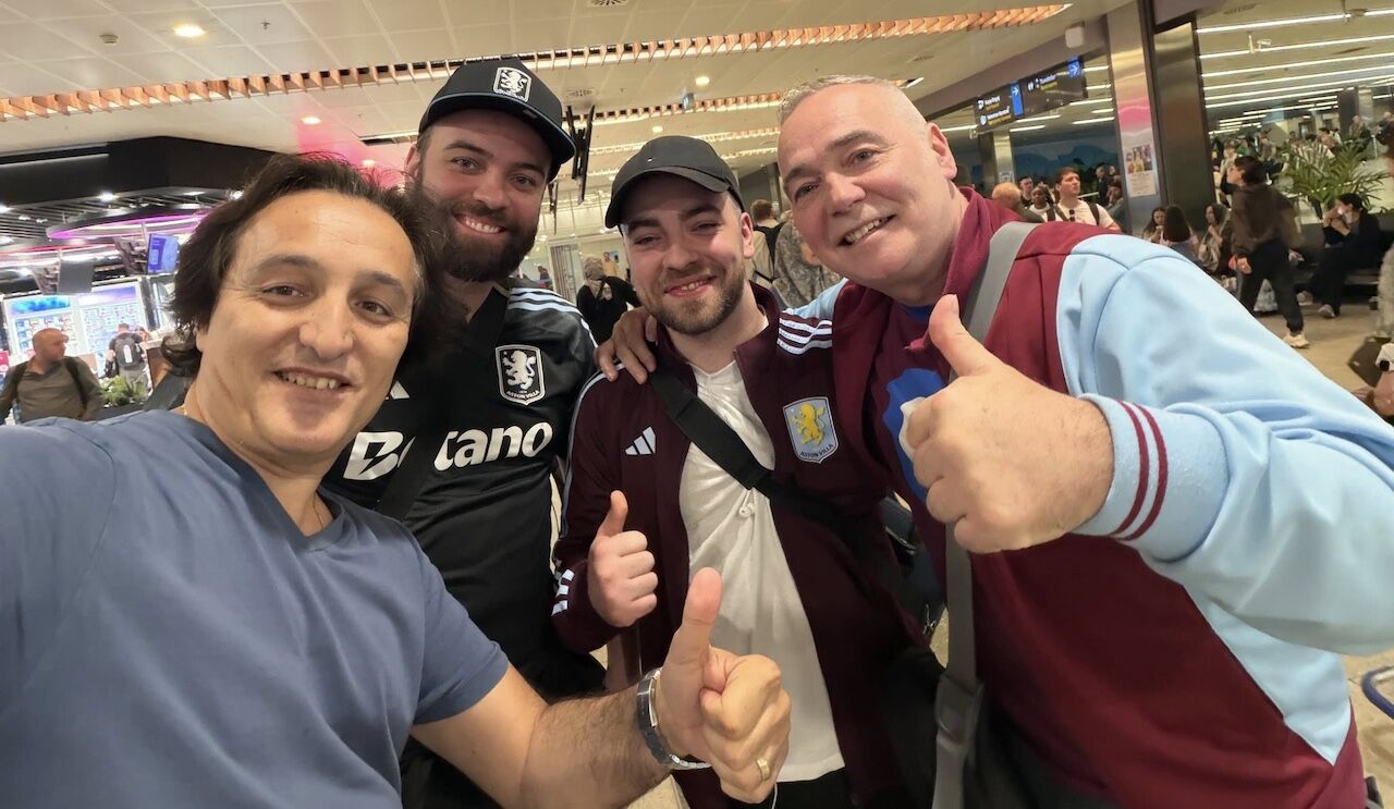 Vatan Oz Aston Villa Taraftarlari