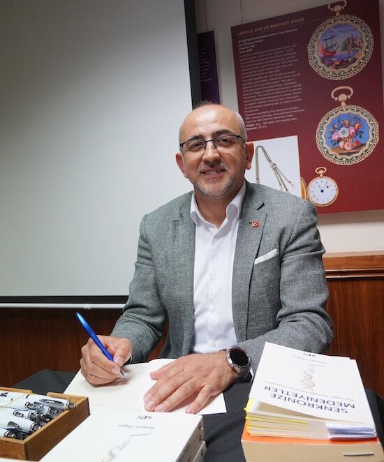 3 Sebat İkra Kitap Kulübü Huseyin Dogan Imza Gunu 1
