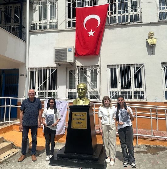 Atatürkçü Düşünce Dünya Platformu (Addp) Tarafından Cumhuriyet Ortaokulu’na4