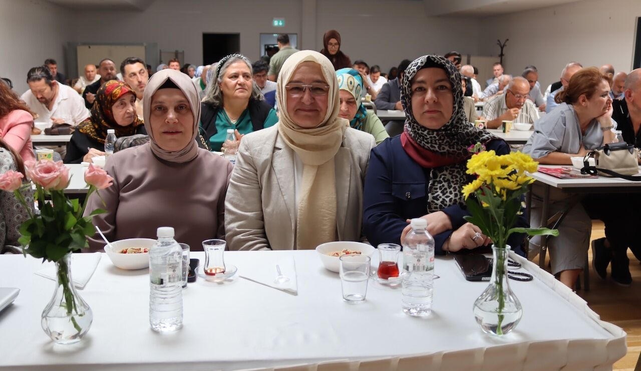 Ati̇b'de Aşure Sofrasında Birlik Mesajı 11