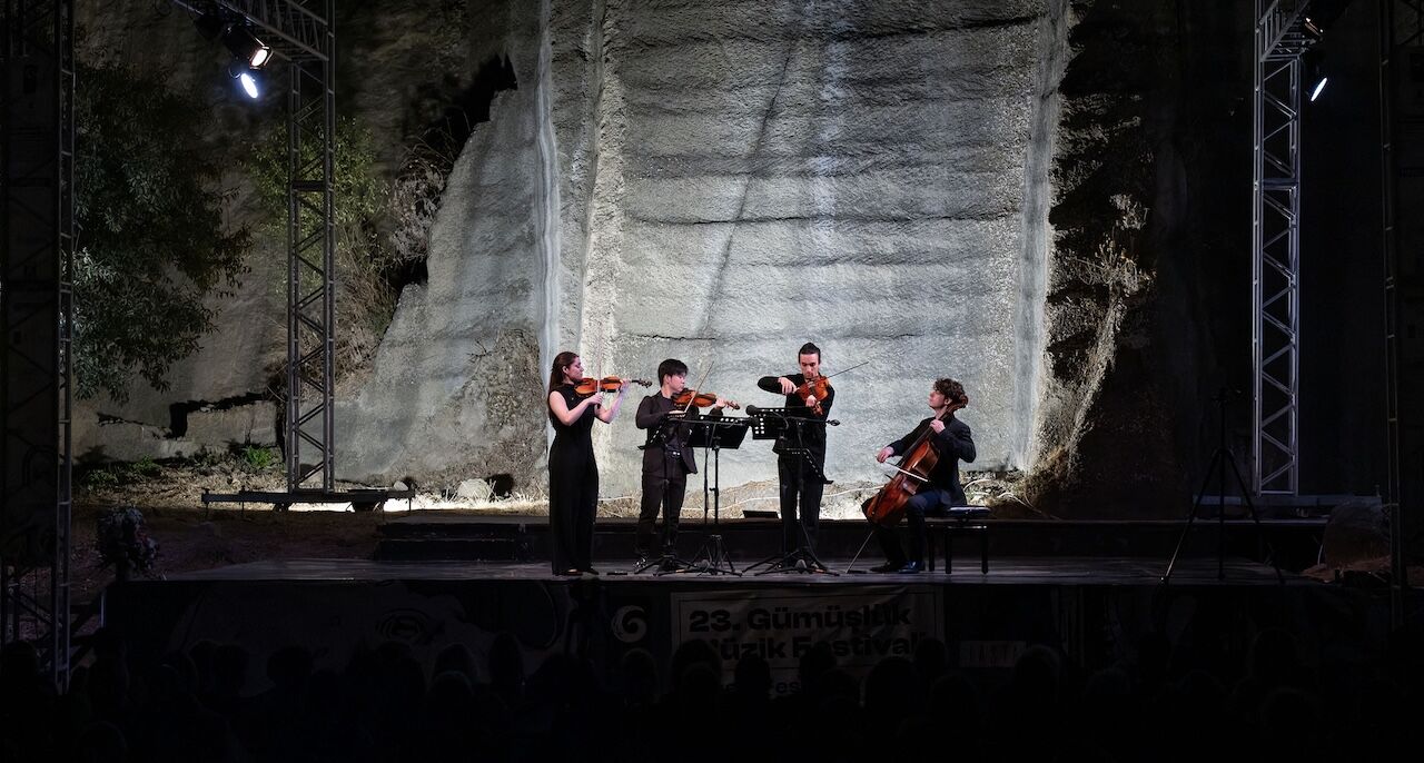 Varyon Quartet 01