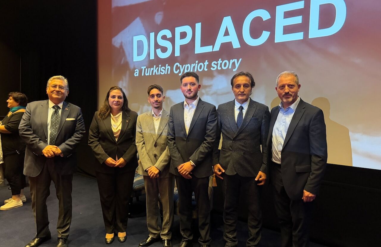 Londra'da Kıbrıs Türk Filmi 'Displaced'e Yoğun İlgi 1