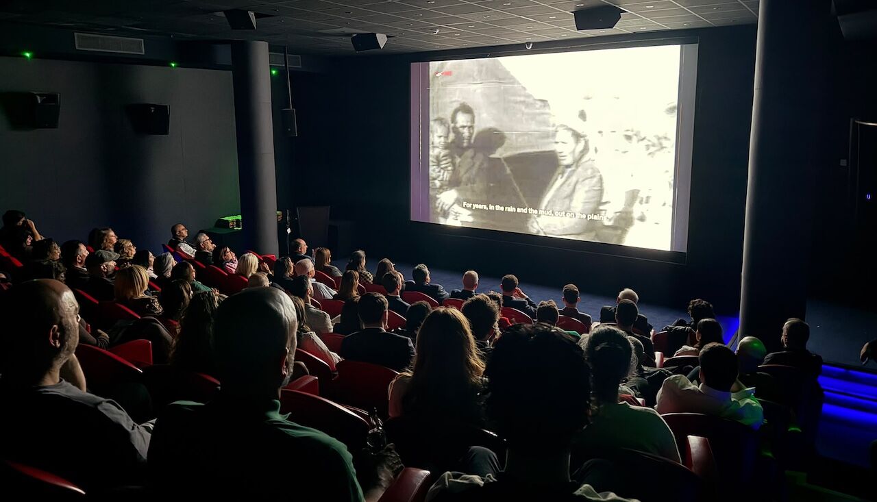 Londra'da Kıbrıs Türk Filmi 'Displaced'e Yoğun İlgi 5