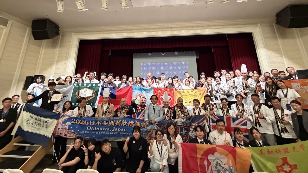 Okinawa Asya Sefler Birligi Liverpool Kemal Coskuncay 3
