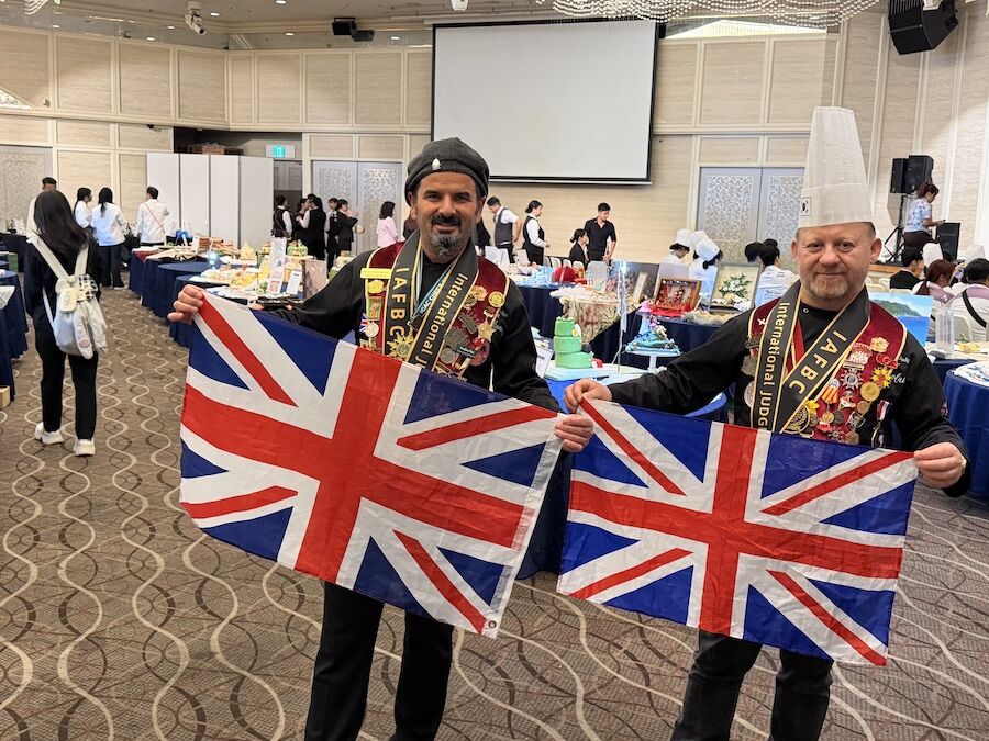 Okinawa Asya Sefler Birligi Liverpool Kemal Coskuncay Ingiltere