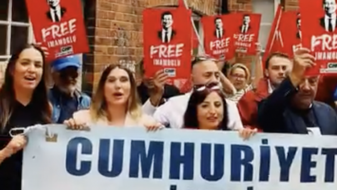 CHP İngiltere Birliği Londra'dan seslendi, Demokrasi evrenseldir! Adalet herkes için gereklidir!