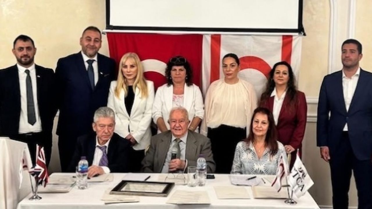  İngiltere’deki Kıbrıs Türklerin liderlerinden Dr. Özkan Hıfzı vefat etti