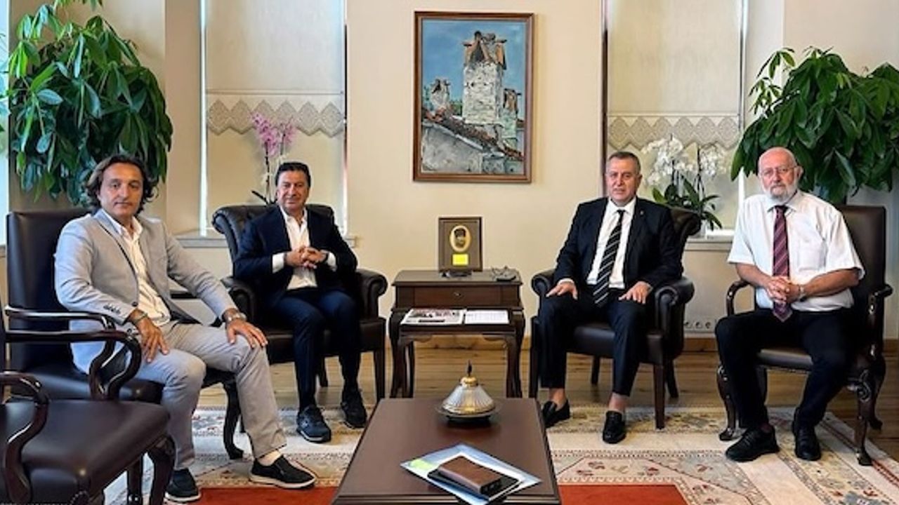 Muğla Büyükşehir Belediye Başkanı Ahmet Aras’a ziyaret 