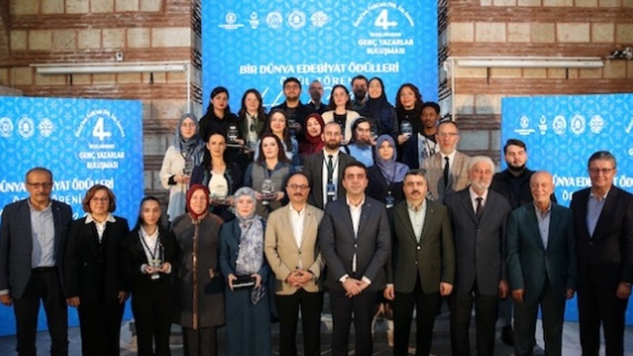 Türkçeyle Düşünen Genç Kalemler Bursa’da Buluştu