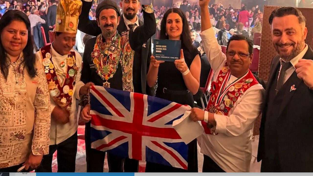 Kemal Çoşkunçay, British Kebab Awards’ta 'Yılın Şefi' seçildi