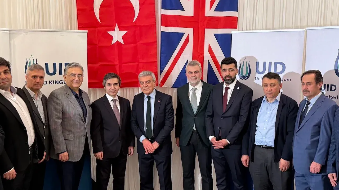 UID Birleşik Krallık İftarında Fırat Görgel Onur Konuğu Oldu