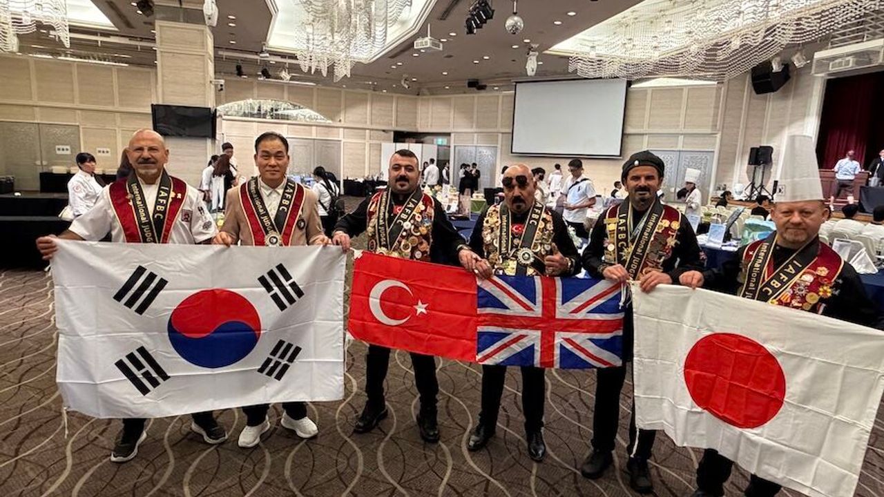 Uluslararası Asya Gastronomi Yarışmasında Okinawa'da yapıldı