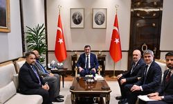 Cevdet Yılmaz, Londra'dan gelen MUSİAD UK heyetini Ankara'daki makamında kabul etti