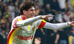 Göztepe'nin 20 yaşındaki futbolcusu İngiltere'ye transfer oldu