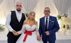 Ceyda ve Rezvan Londra'da Dünyaevine Girdi