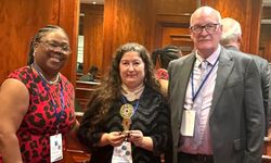 Londra’dan Yakın Doğu Üniversitesi'ne Ödülü