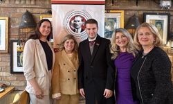 Londra’da Çanakkale Şehitleri Anıldı