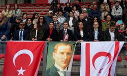Londra’da 19 Mayıs ve Atatürk Coşkusu Yaşandı