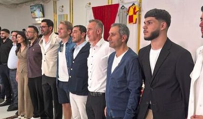 Londra Göztepe Futbol Okulu’na Ankersen’den ziyaret