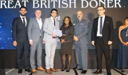 İngiltere Türk Restoran ve Paket Servis Yarışması Turta'da ödüller dağıtıldı