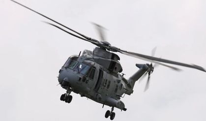 Kraliyet Donanması helikopteri düştü: 3 ölü