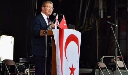 Üstel: İngiltere'deki Türkler bizim gücümüz