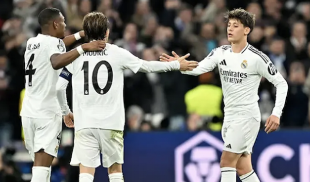 UEFA Şampiyonlar Ligi'nde 7. hafta yapılan 9 maçla sona erdi.