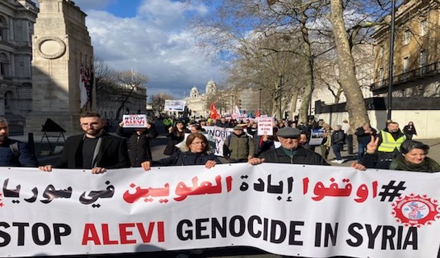 Alevi katliamına Londra'dan protesto, Türkiye'den çağrı