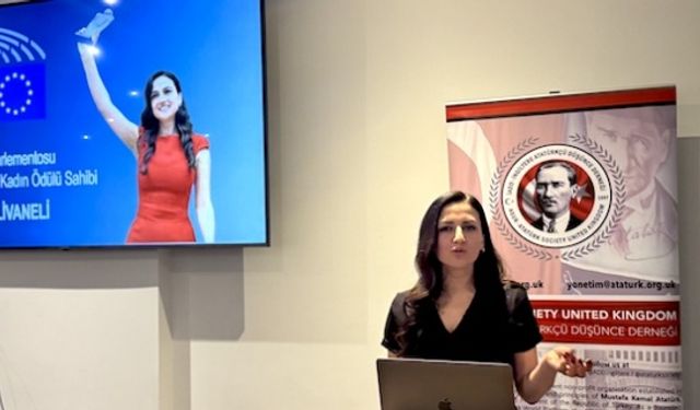 Bir dilek yetmez depremzede üniversite öğrencileri için İngiltere'de buluştu 