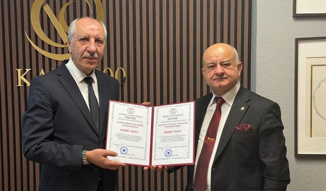 Hikmet Yazıcı’ya Azerbaycan’dan 'Fahri Kültür Elçisi' Onuru