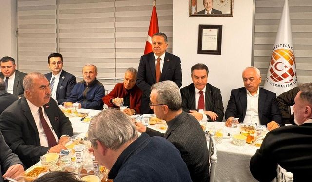 KGK Ankara’da Gazetecileri İftar Sofrasında Buluşturdu