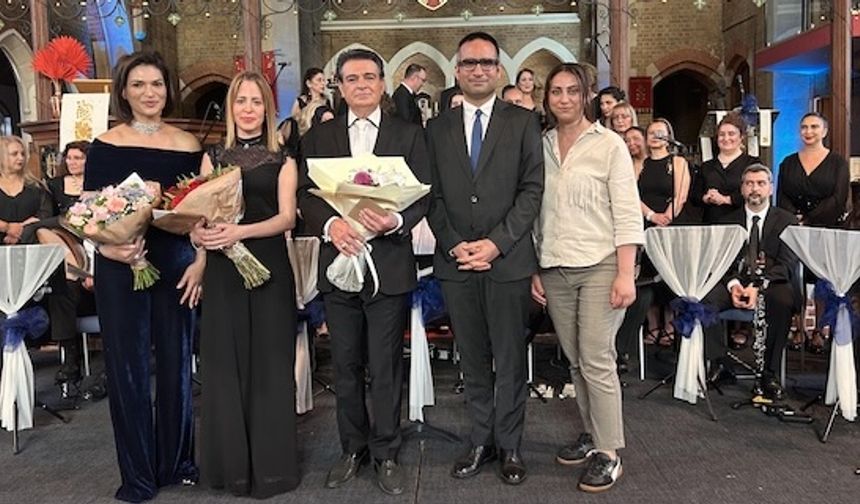 İngiltere Türk Sanat Müziği sesleriyle yankılandı