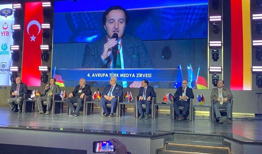 Avrupa’da Yılın Gazetecisi ödülü, İngiltere'den gazeteci Vatan Öz’e verildi