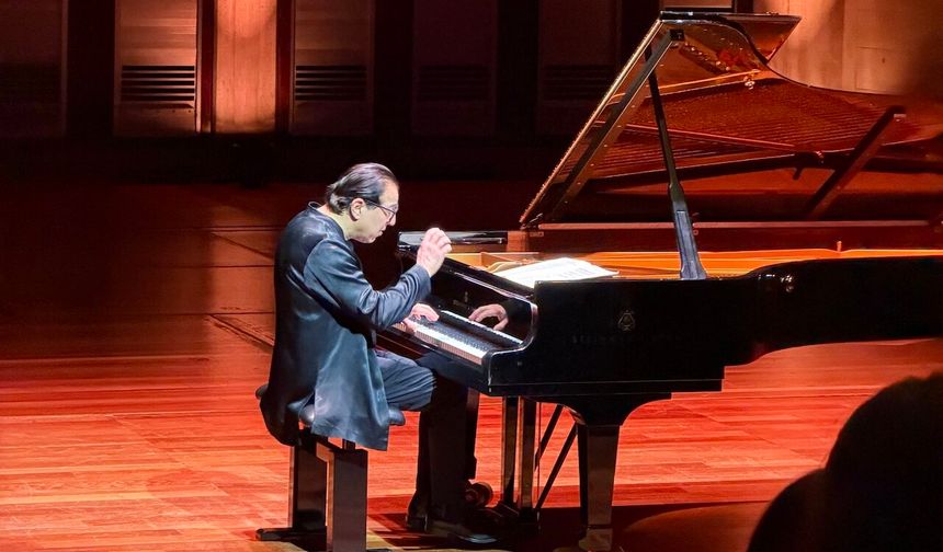 Piyanonun dehası Londra’da yankılandı