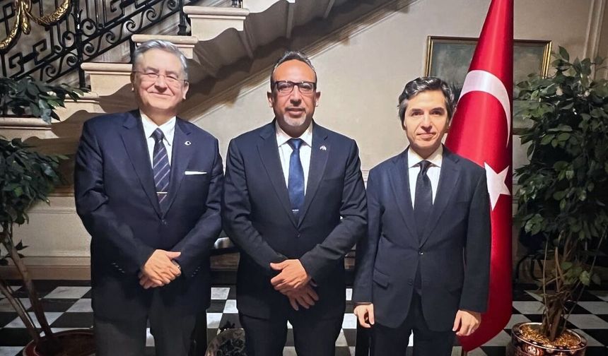 Londra Büyükelçilik Rezidansı’nda Türk Dernekleri İftarı