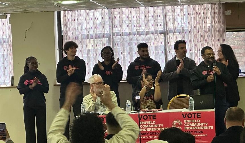 Enfield community independent Adayları Jeremy Corbyn le buluştu